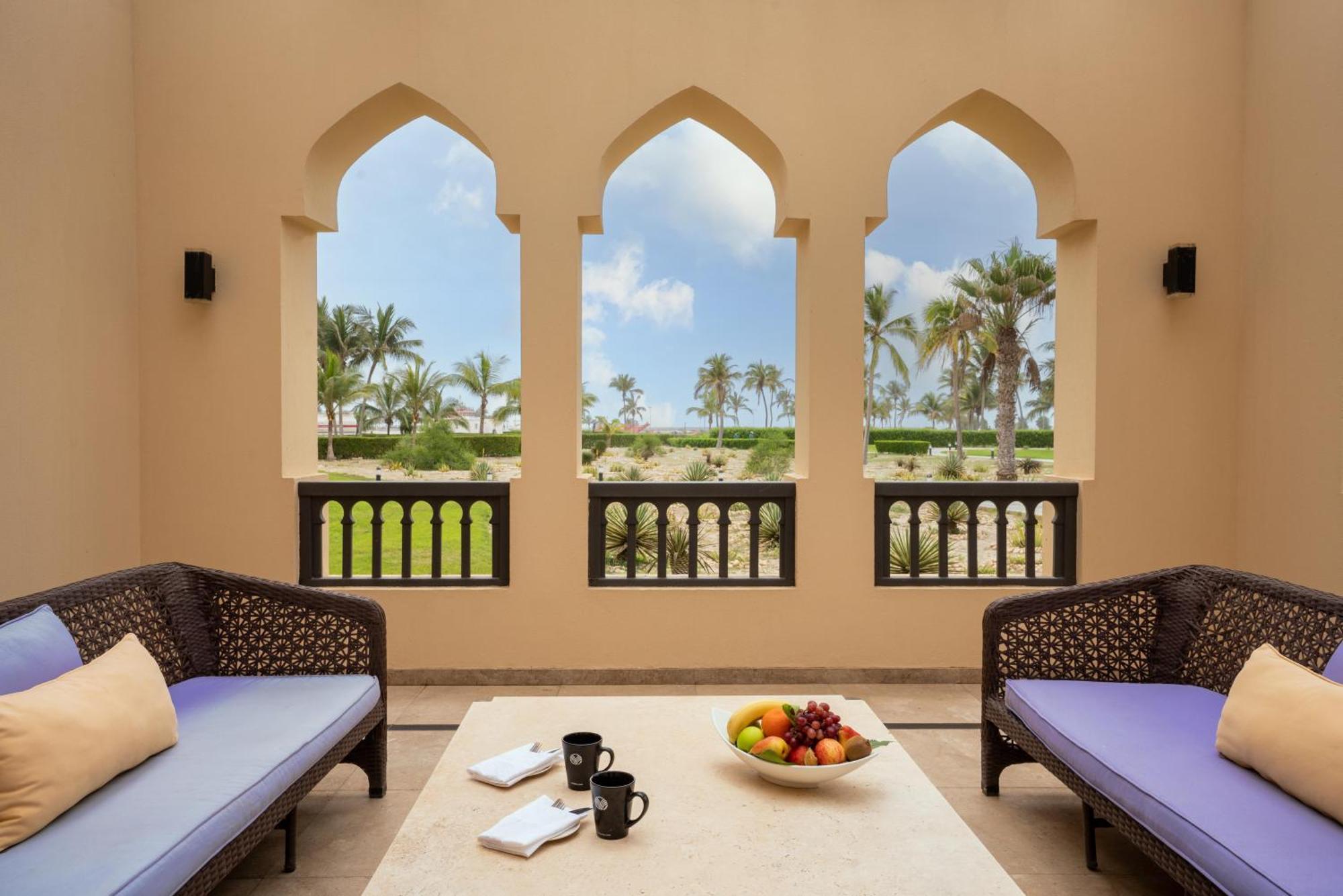 Salalah Rotana Resort Esterno foto