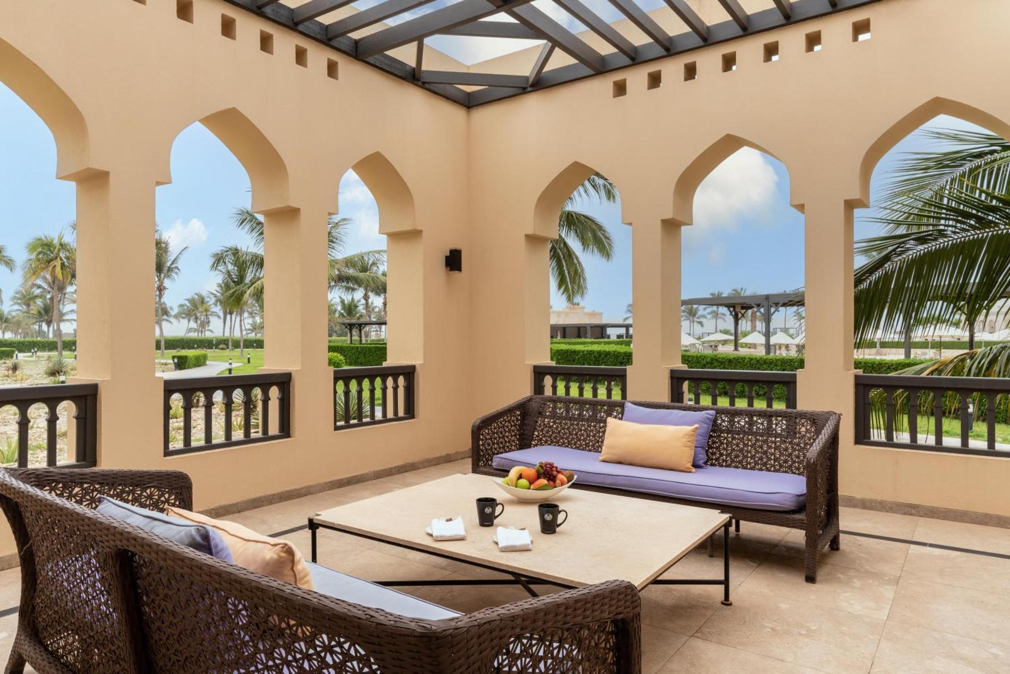 Salalah Rotana Resort Esterno foto