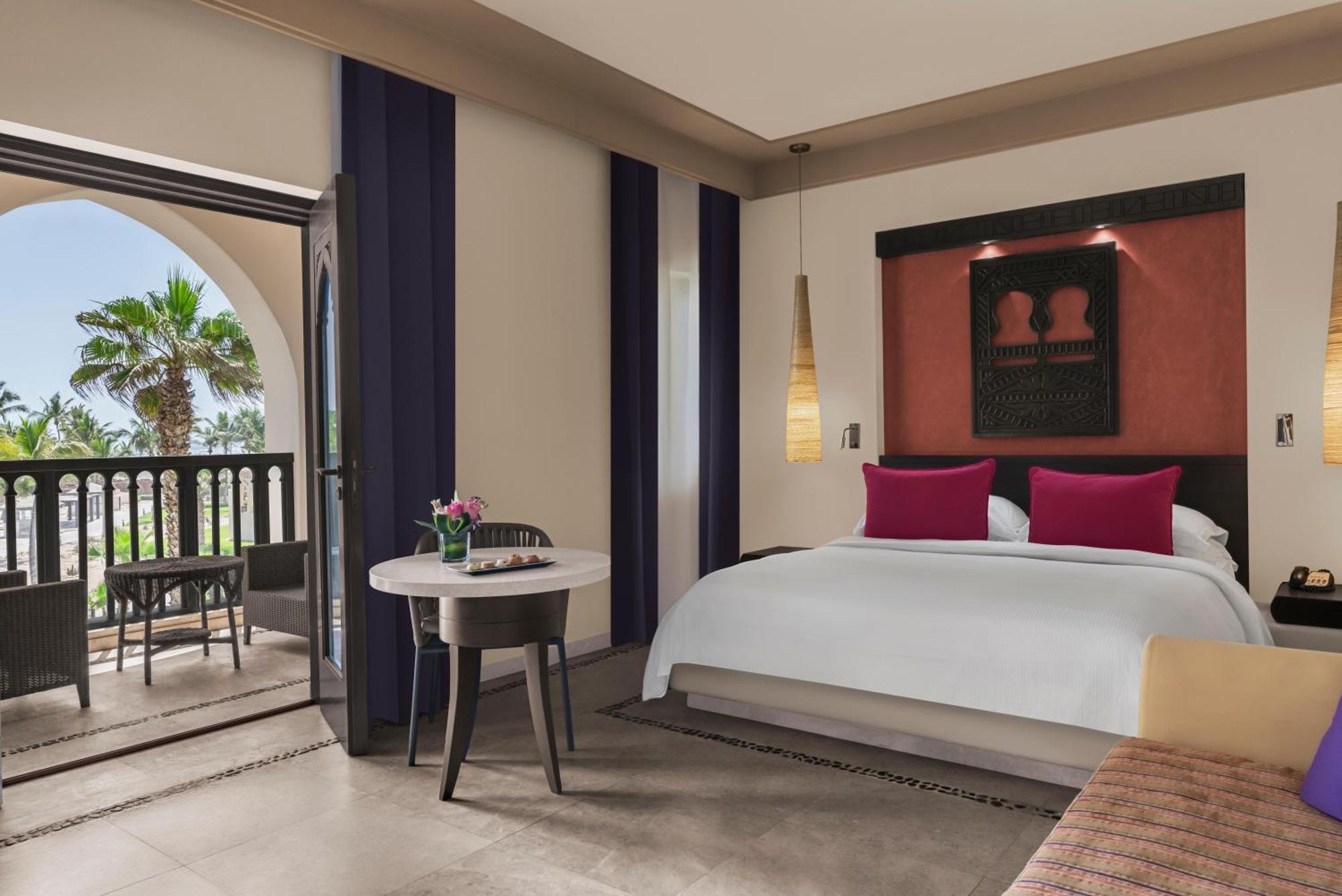 Salalah Rotana Resort Esterno foto Deluxe Room